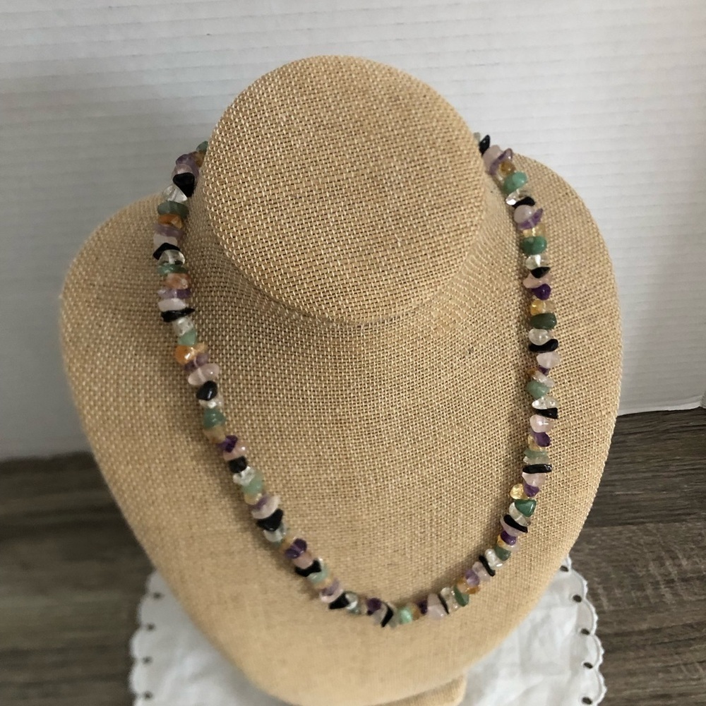 Vtg Multicoloured Gemstone Necklace